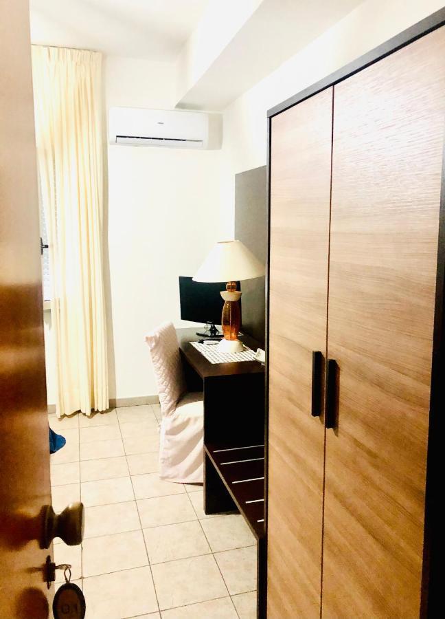 Hotel La Primula 코릴리아노칼라브로 외부 사진